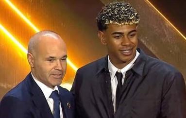 十五运会U18女篮资格赛：陕西队迎来三连胜