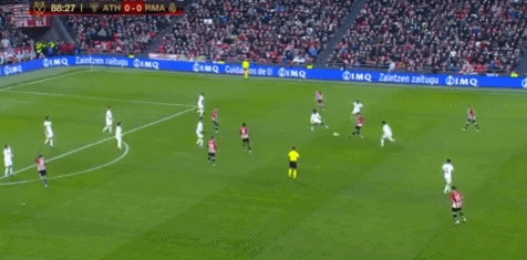 2025 赛季：密尔沃基酿酒人队利用极端守备布阵，单季守下联盟最多的失分